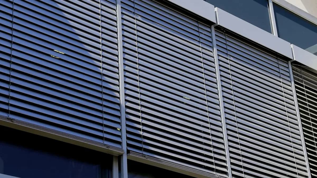 Ile można zaoszczędzić na ogrzewaniu dzięki roletom zewnętrznym?