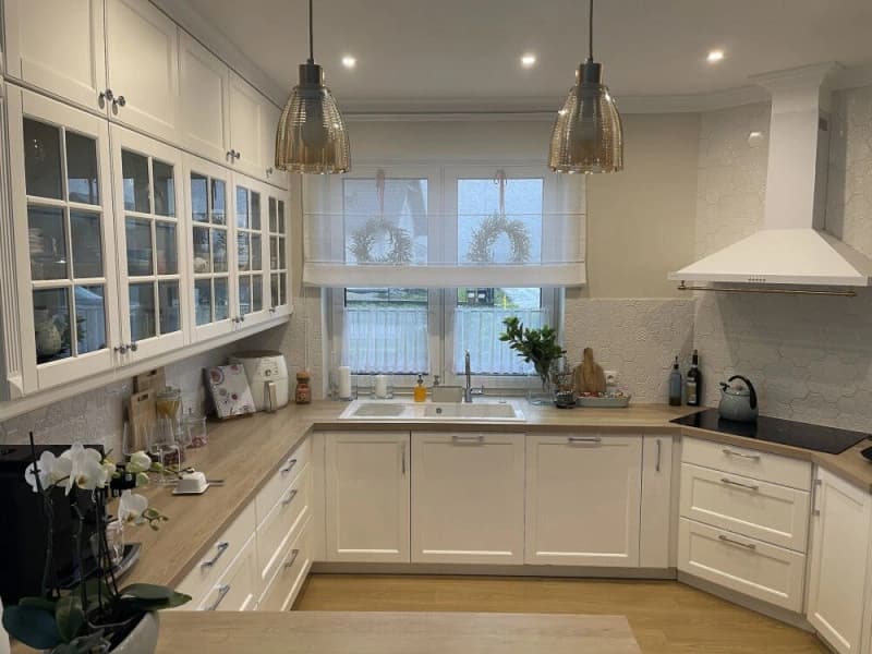 Rolety rzymskie — elegancka alternatywa dla zasłon