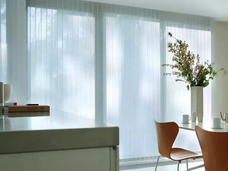 Rolety wewnętrzne — aranżacja wnętrza