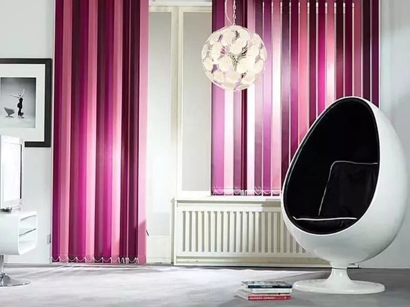 Rolety wewnętrzne — sypialnia