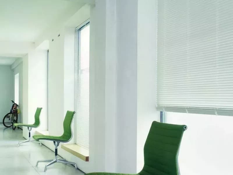 Żaluzje aluminiowe — detale