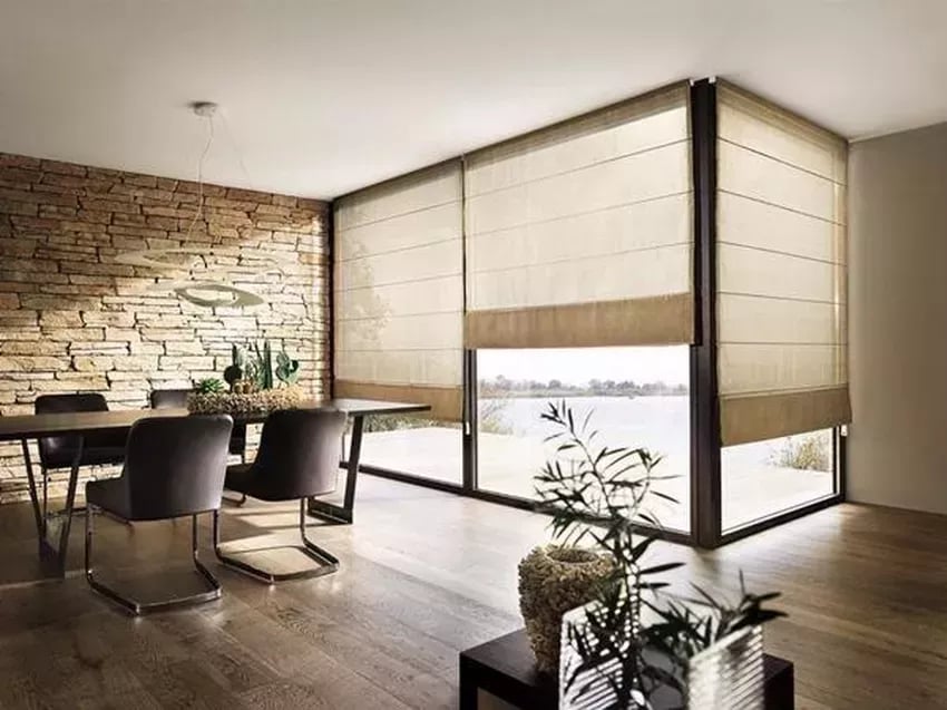 Rolety rzymskie — zbliżenie tkaniny